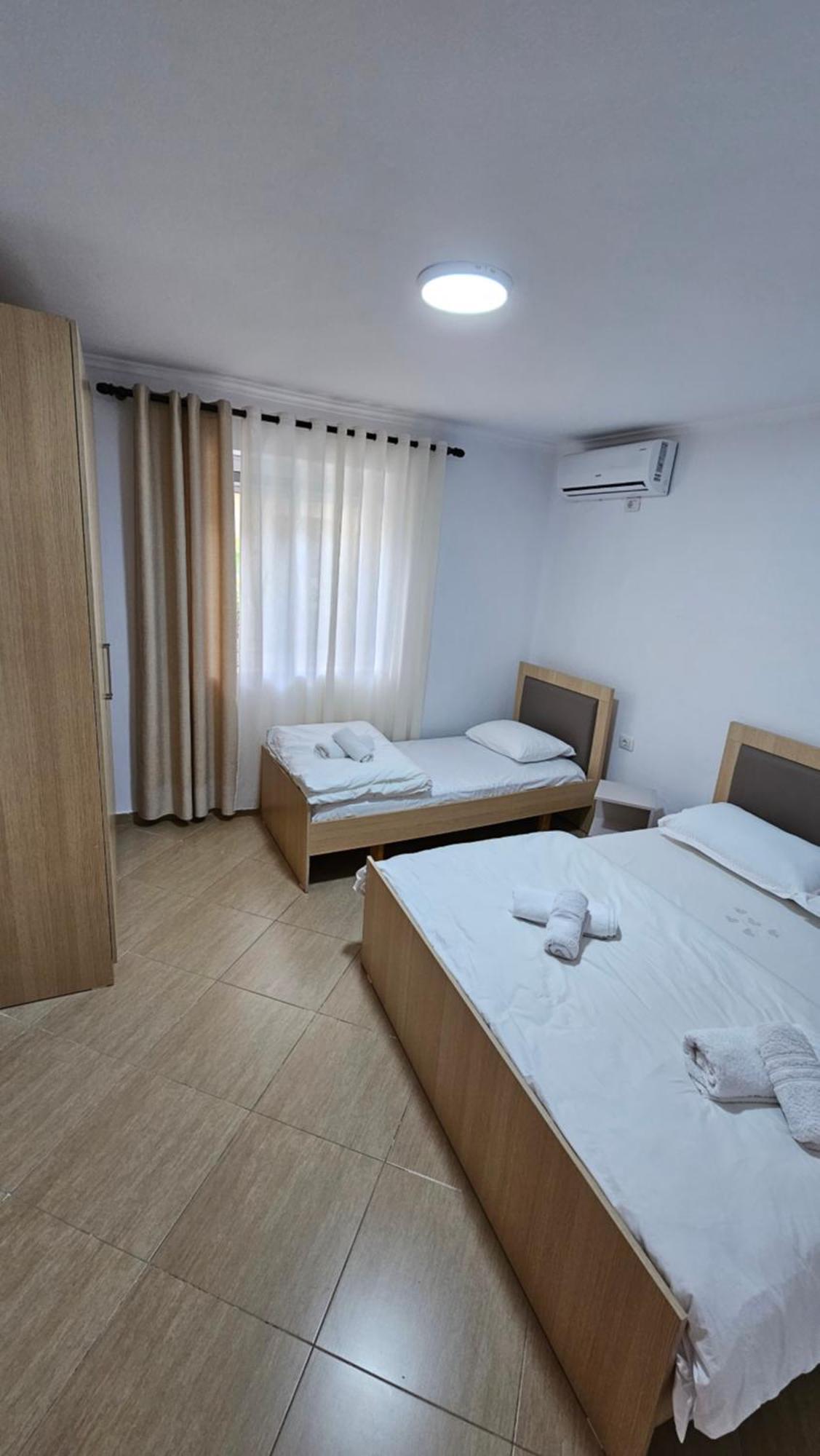 Aliaj Guest House Берат Экстерьер фото